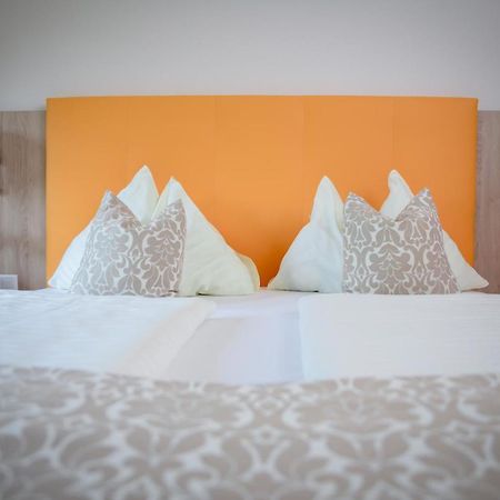 Hotel Restaurant Thadeushof Techelsberg Kültér fotó