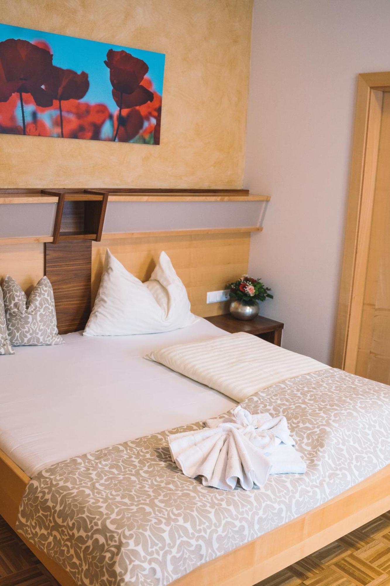 Hotel Restaurant Thadeushof Techelsberg Kültér fotó