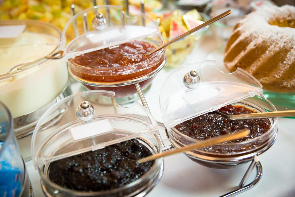 Hotel Restaurant Thadeushof Techelsberg Kültér fotó