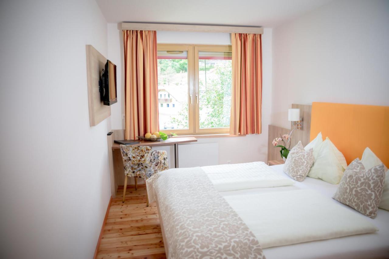 Hotel Restaurant Thadeushof Techelsberg Kültér fotó
